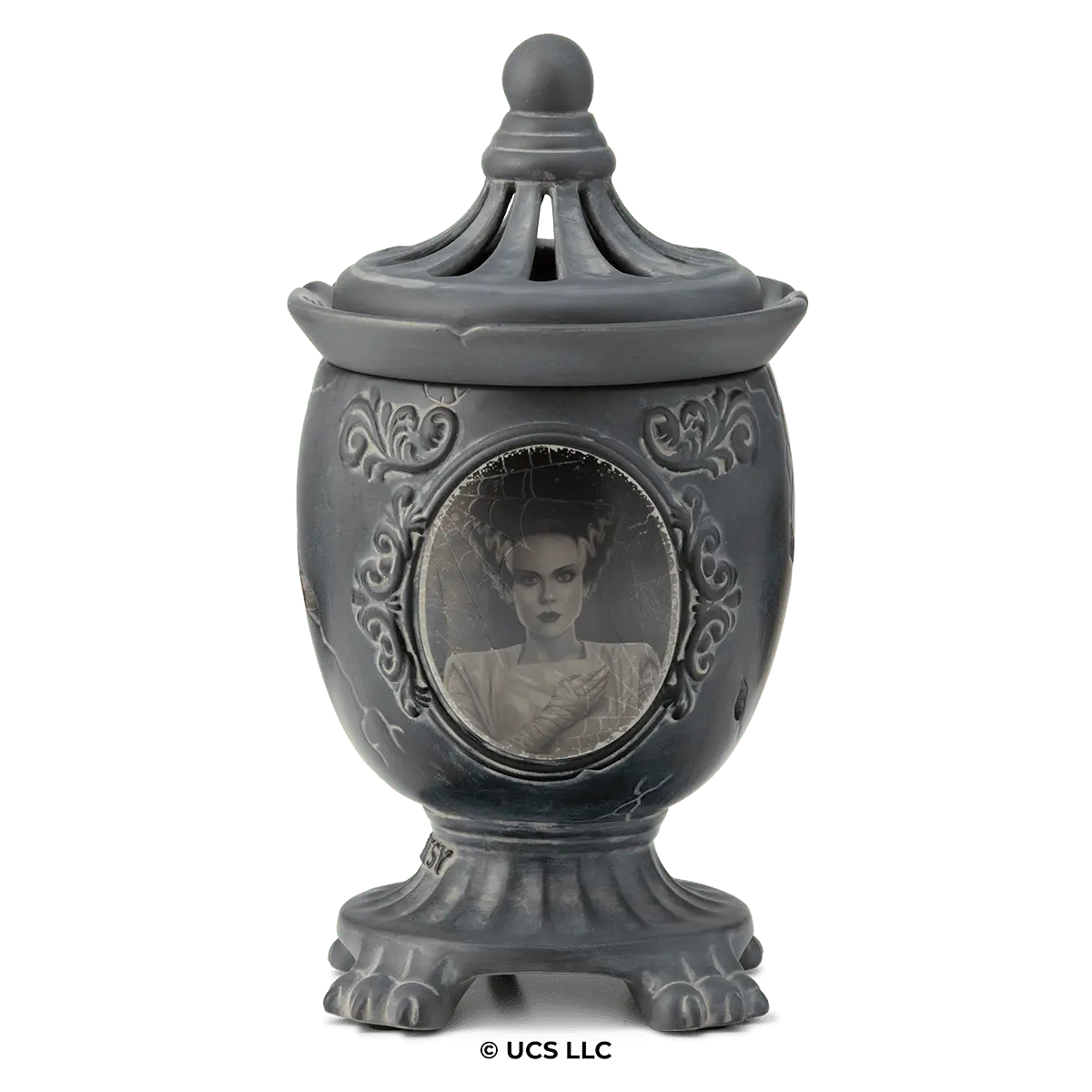 Darkly Devoted – Scentsy Warmer