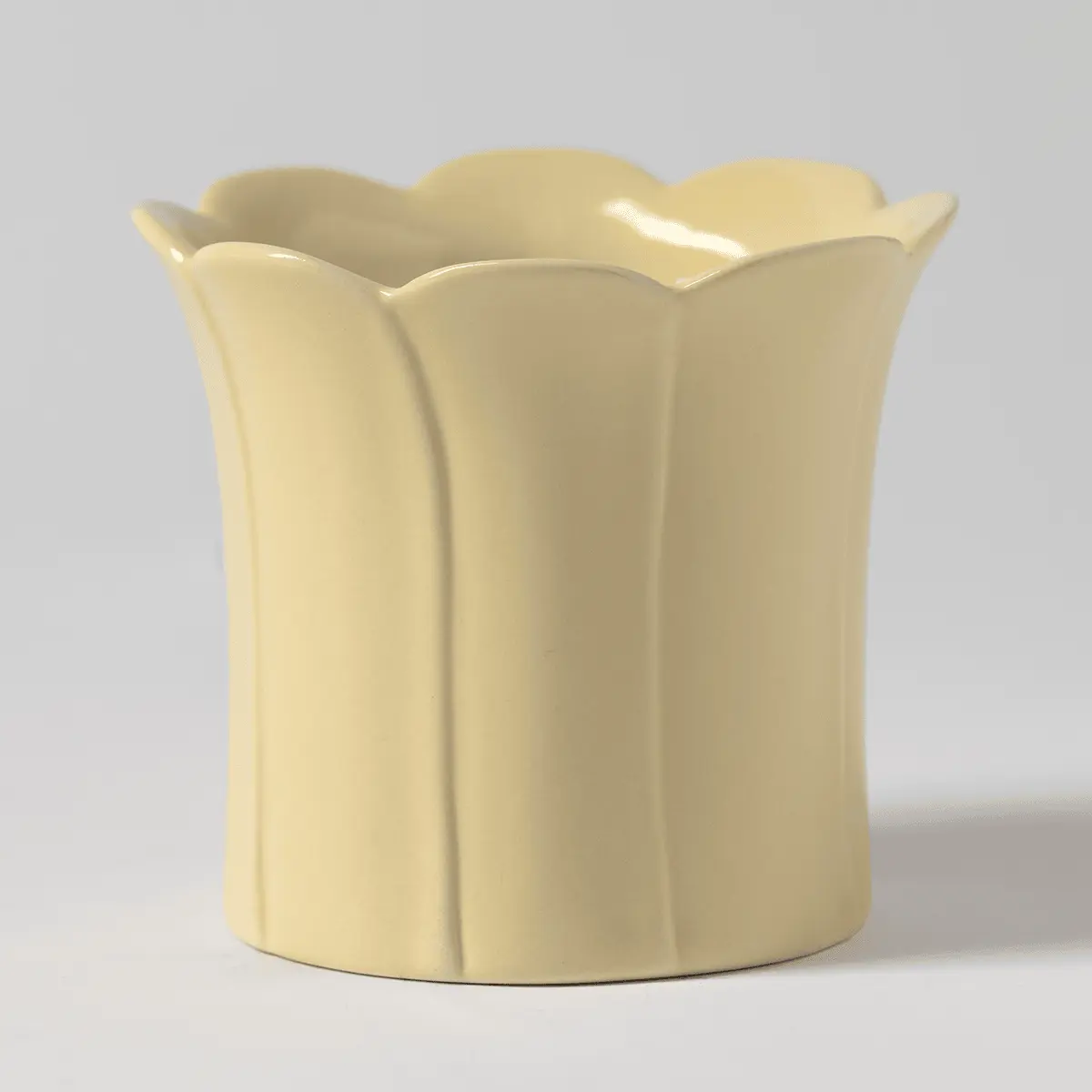 Wild Honeysuckle & Willow Scented Candle - Image 2