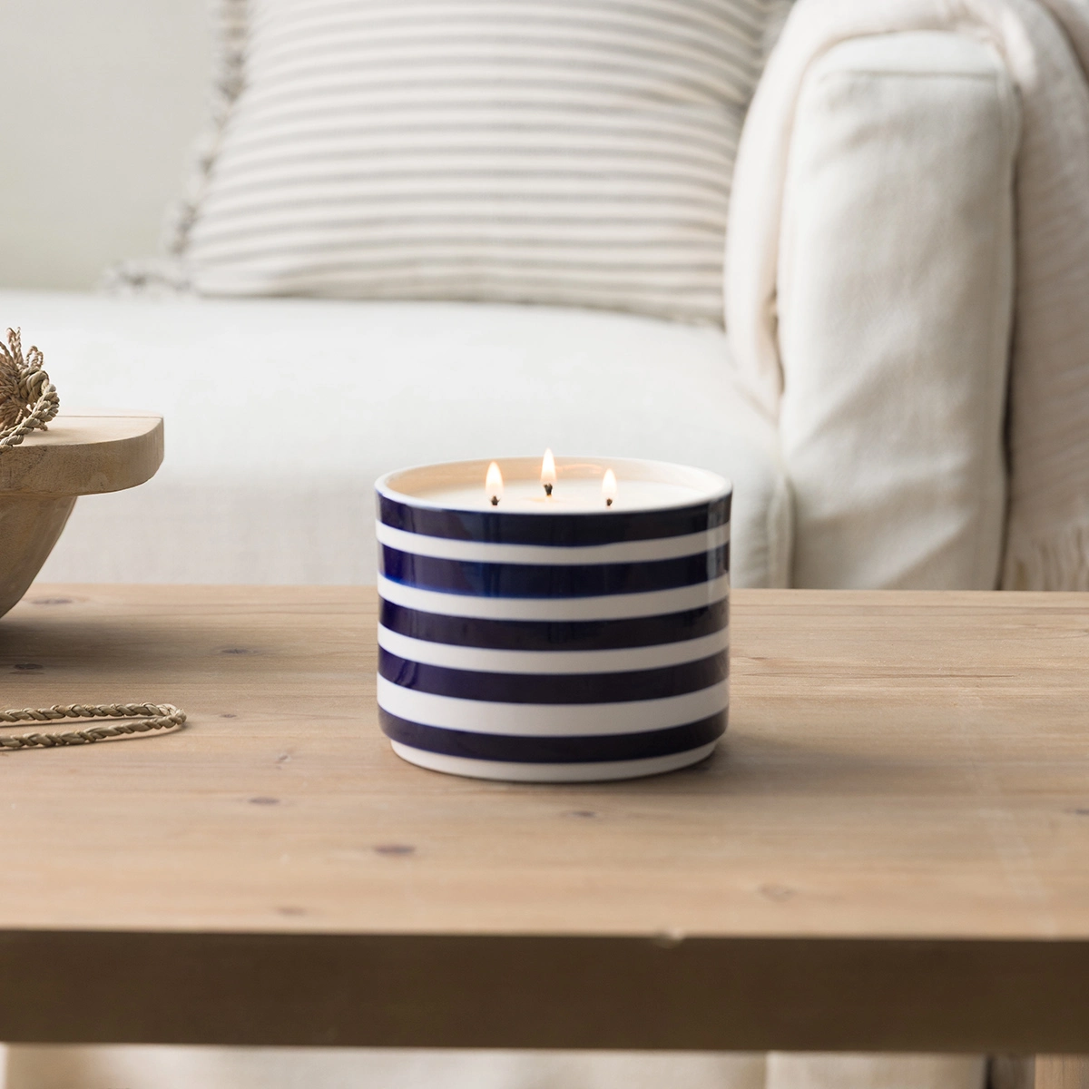 Barefoot Beach Scented Candle - Image 4