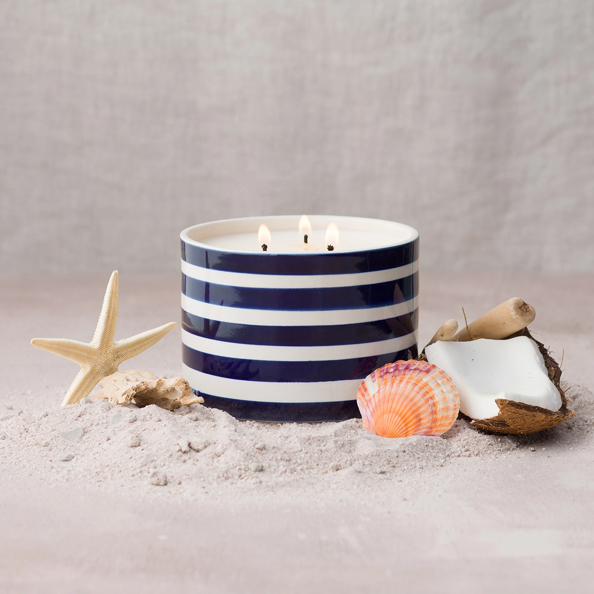 Barefoot Beach Scented Candle - Image 3